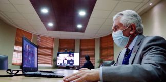 Ministro de Salud se reúne con directiva del Colegio Médico