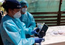 Iniciativa chilena realiza exámenes a distancia y entrega diagnóstico médico en tiempo real a familias vulnerables