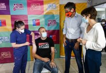 Autoridades de Salud hacen el llamado a pacientes con cáncer y enfermedades autoinmunes mayores de 16 años a vacunarse
