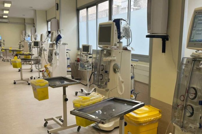 Hito de salud pública Hospital Barros Luco inaugura centro de diálisis con terapia de última generación