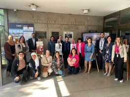 Agrupación de pacientes concientiza sobre cáncer de mama triple negativo en Cesfam de Maipú