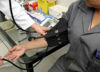Nueva ley contempla derivar a pacientes no Ges a la red privada de salud cuando se incumplan tiempos de atención