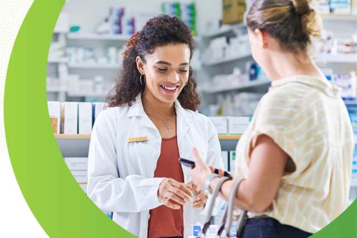 ‘ChileSalud': El programa que entrega descuentos en más de 160 medicamentos a lo largo del país