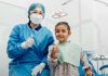 El rol clave de los padres en la formación de hábitos de higiene: El 70% de los niños menores de seis años tiene caries en Chile