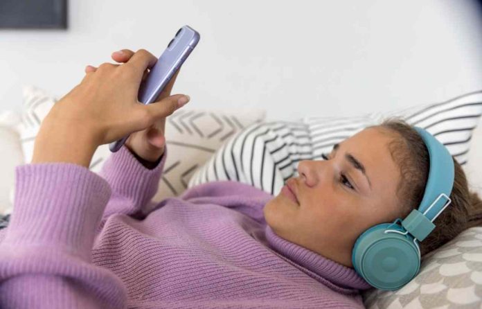 Estudio revela que la mitad de las mujeres siente que su dolor menstrual es minimizado o ignorado