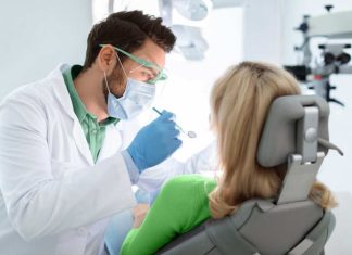 Flúor bajo la lupa: qué dice la evidencia y cómo se usa en Chile este aliado clave para cuidar la salud bucal