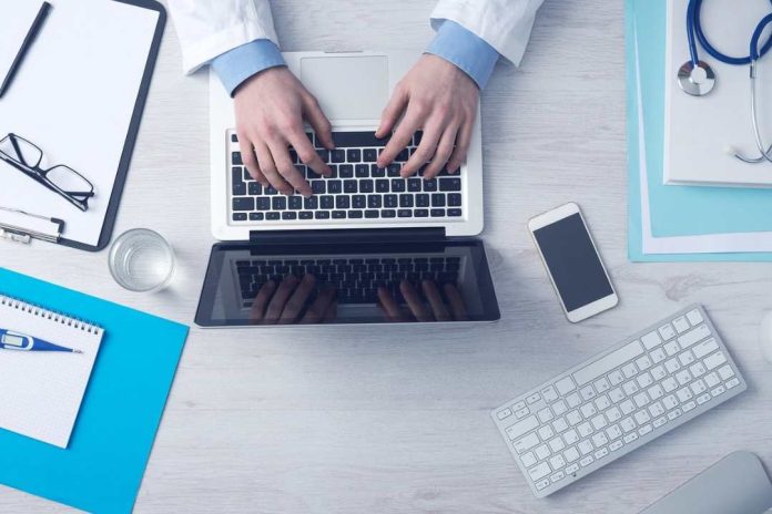 “Nueva ficha clínica digital en Chile” Los beneficios y desventajas ante el nuevo escenario de la interoperabilidad y digitalización