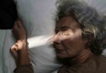 Personas mayores con sueño anormal tienen 10,9 veces más probabilidades de tener depresión