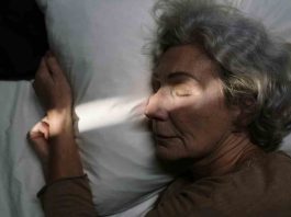 Personas mayores con sueño anormal tienen 10,9 veces más probabilidades de tener depresión