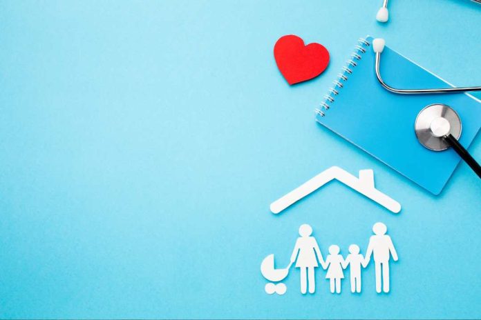 Zurich Chile lanza seguro colectivo diseñado para pequeñas empresas desde solo 5 trabajadores: coberturas de salud, vida, dental y catastróficas