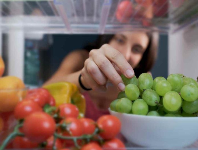 ¿Dónde y cómo guardar cada alimento?: claves para evitar el desperdicio y ahorrar en casa