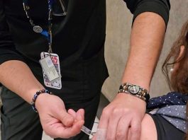 Refuerzan campaña de vacunación contra el Sarampión en Santiago