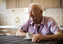 “Soledad No Deseada”: Casi la mitad de la población mayor declara sentirse en soledad