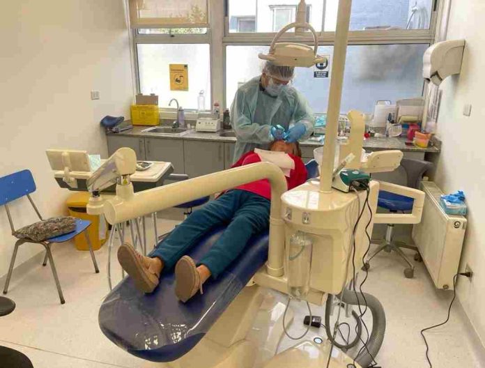 Urgencia Odontológica de Colina 24/7 supera 40 mil atenciones 