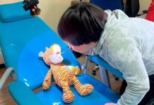 Clínica Mora Pavic realiza operativo dental gratuito para niños y niñas de Fundación TEA Chile