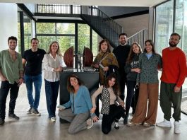 EDUCADORAS CHILENAS CREAN ENFOQUE “AMABLE” PARA TRATAR LAS ADICCIONES
