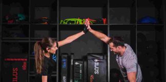 El gimnasio no solo sirve para entrenar el cuerpo sino también para hacer amistades