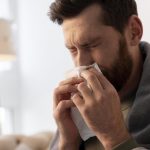 ¿Resfrío o alergia de invierno? Aprende a diferenciarlos