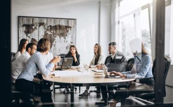 Falta de confianza y necesidad de control: el dilema del trabajo remoto