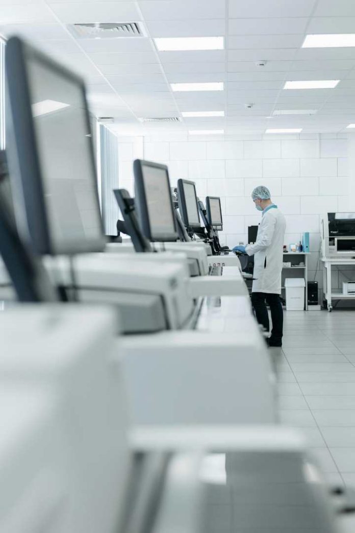 Hospital Félix Bulnes asegura conectividad en entornos clínicos