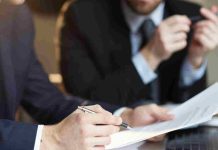 Más de $26 mil millones de pesos y 71 mil licencias médicas falsas: comenzó el juicio del segundo mayor fraude en Chile