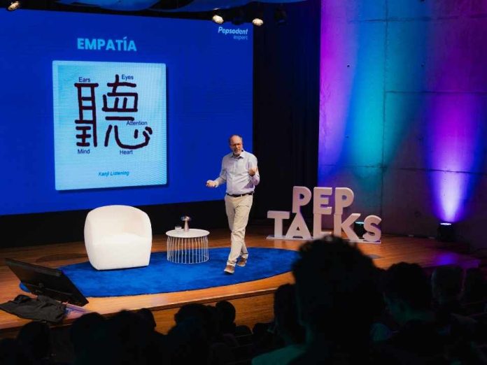 Pepsodent lanza nueva línea Expert con la primera edición de PepTalks