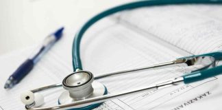 Reformas al sistema de salud: expertas piden fortalecer Fonasa y rol de monitoreo y evaluación del Ministerio de Salud