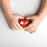 Hospital de Niños Dr. Roberto del Río destaca avances en el diagnóstico y tratamiento de las cardiopatías congénitas en el Mes del Corazón