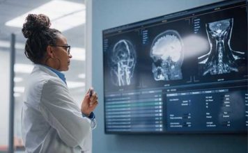 700 mil exámenes al año: nueva plataforma digital acelera diagnósticos en la red hospitalaria y apoya la gestión de las listas de espera