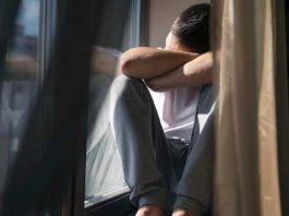 Conversar nos cuida: señales de alerta y recomendaciones en la prevención del suicidio
