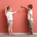 Endocrinólogo infantil hace llamado a los padres a evaluar el crecimiento en niños y niñas por igual para un diagnóstico oportuno