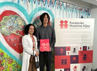 Fundación Nuestros Hijos, se concretó la entrega de una donación de USD 30 mil realizada por Ethan Guo, destinada a financiar programas de rehabilitación oncológica infantil