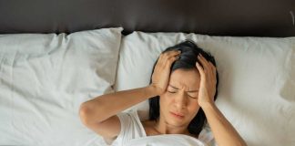 Mal dormir en Chile: Un 79% atribuye sus problemas de sueño a temas laborales, económicos y personales