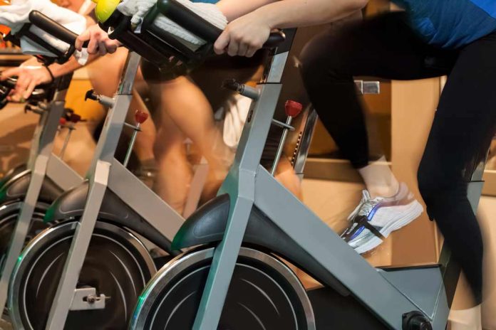 Qué debemos tener en cuenta antes de inscribirnos en un gimnasio