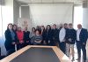 UDLA y ONG Vivir Consentidos firman convenio para impulsar investigación en envejecimiento activo