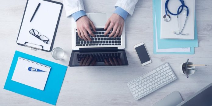 Salud mental y lesiones musculoesqueléticas lideran las causas de las licencias médicas del primer semestre de 2025