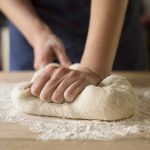El consumo de panificados en base a harina de trigo fortificada previene malformaciones congénitas