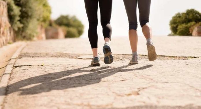 Caminar es bueno para el corazón ventajas y consejos para incluir más pasos en tu rutina diaria