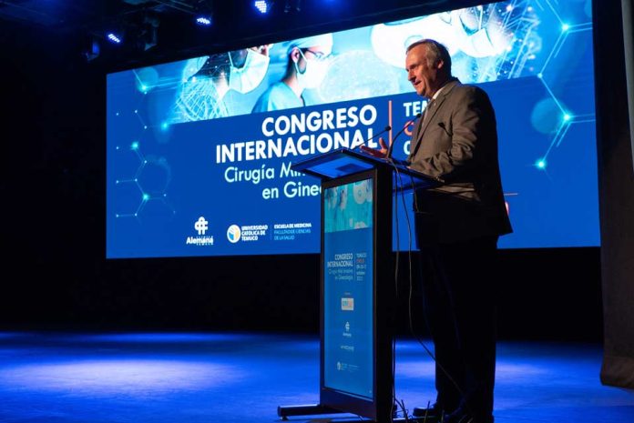 Congreso internacional de cirugía mini invasiva en ginecología presentó más de 40 ponencias en la UCT