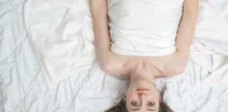 Del laboratorio a tu cama: tecnología chilena permite diagnosticar trastornos del sueño sin salir de casa