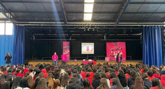 Día Internacional de la Niña 1 de cada 4 escolares falta al colegio por la menstruación