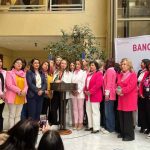 Diputadas de la Bancada Rosa firman compromiso por el cáncer de mama  en su primer aniversario