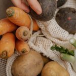 Estás botando plata: nutricionista revela qué partes de los alimentos nunca deberías tirar Estás botando plata: nutricionista revela qué partes de los alimentos nunca deberías tirar