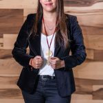 Experta entrega claves para que las empresas se conviertan en un factor protector de la salud mental
