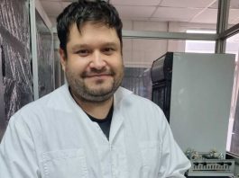 Investigadores chilenos desarrollan crema con ingrediente natural derivado de una bacteria antártica que podría reemplazar químicos en cosmética