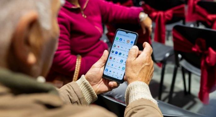 La inclusión digital también protege el cerebro cómo la tecnología impulsa un envejecimiento activo La inclusión digital también protege el cerebro cómo la tecnología impulsa un envejecimiento activo