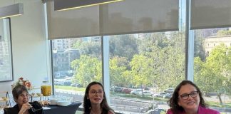 Líderes abordan los desafíos que plantea el cáncer de mama y cervicouterino en Chile 