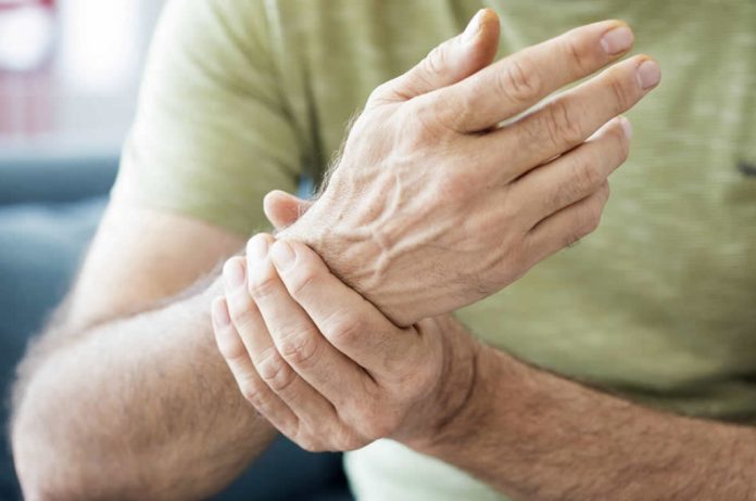 Día Mundial de la Osteoporosis: una patología silenciosa que afecta al 22% de la población chilena