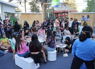 “PalpArte”: La aplaudida iniciativa de prevención de cáncer de mama que se instaló en Ruidosa Fest 
