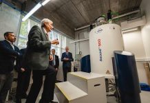 Único en Chile: UTalca inaugura equipo de Resonancia Magnética Nuclear más potente del país